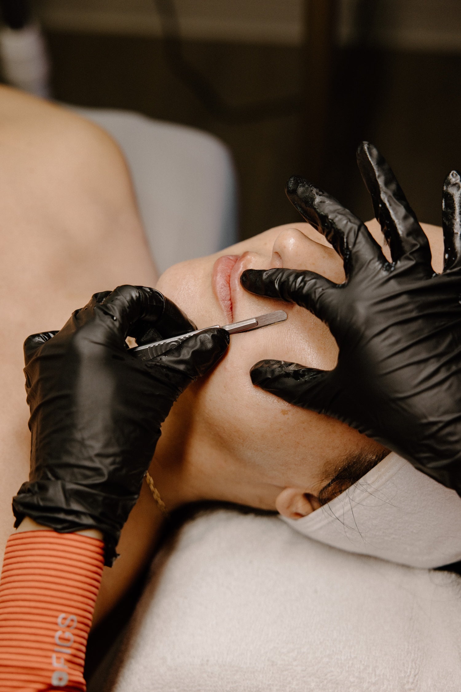 SkinCeuticals Dermaplane Facial